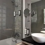 Timhotel Palais Royal מלון