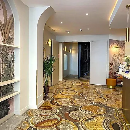Timhotel Palais Royal Hotell 3*