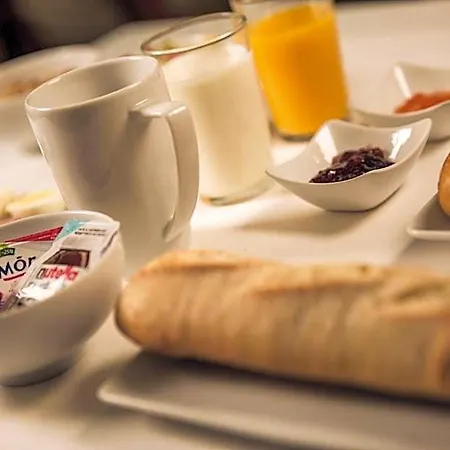 Timhotel Palais Royal 3*
