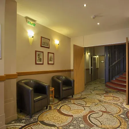 Timhotel Palais Royal 3* פריז