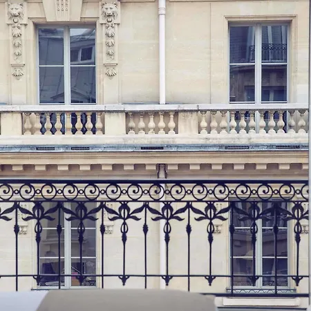 Hotel Timhotel Palais Royal Paris