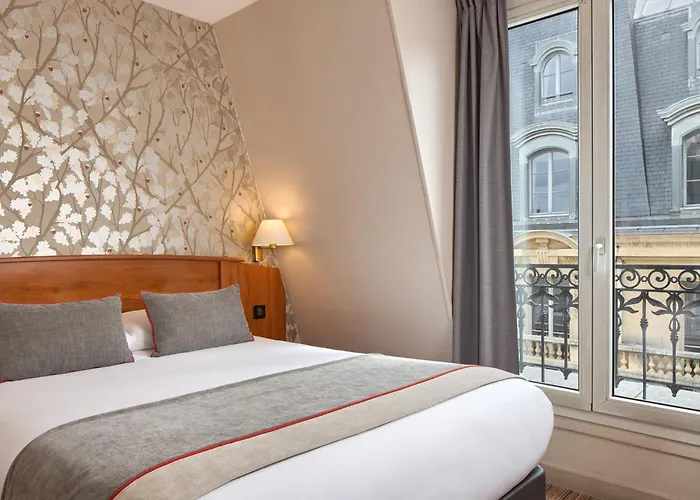 ティムホテル パレ ロワイヤル ホテル パリ