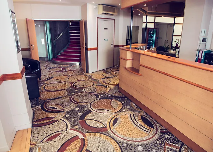 ティムホテル パレ ロワイヤル パリ