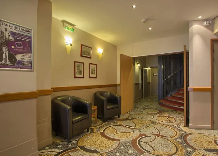 팀호텔 로열 3* 파리