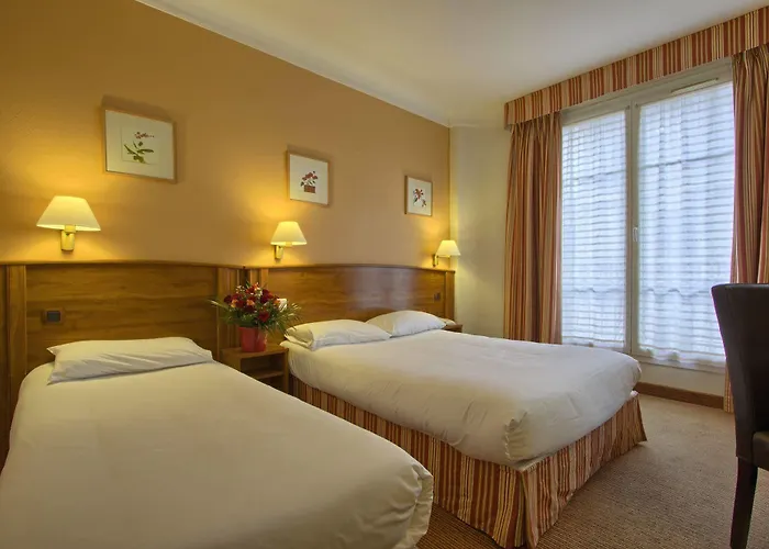 ティムホテル パレ ロワイヤル ホテル パリ