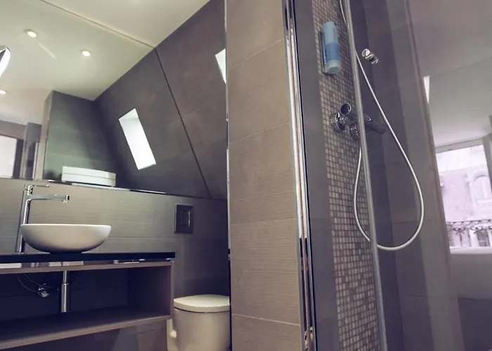 Hotel Timhotel Palais Royal Paris
